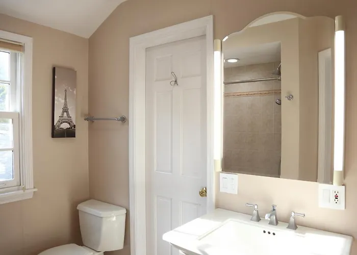 Luxury At Private North Shore 4*